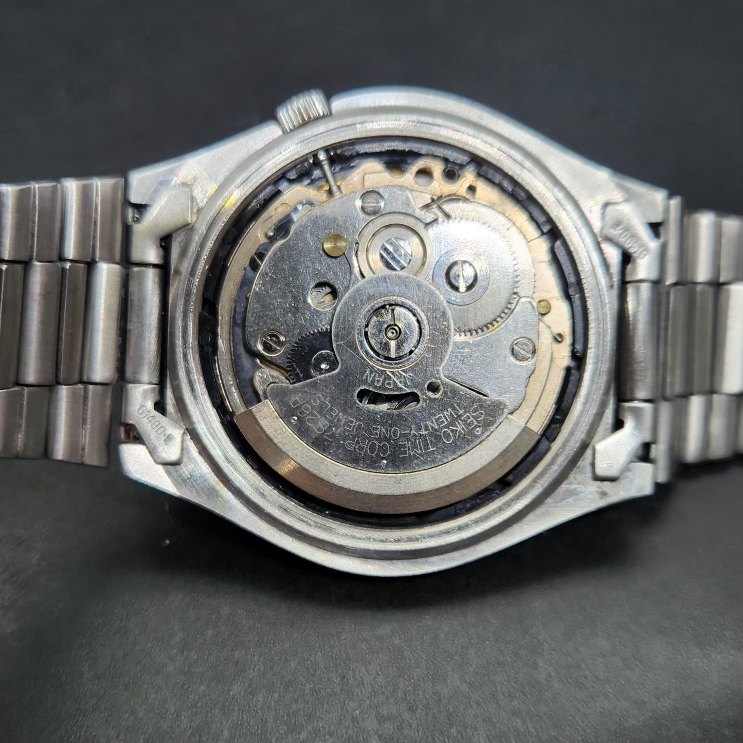 Vintage 1999 Original Seiko 5 Automatic 7s26-3170 Gold Face 21 Jewels Day-Date Japanese Men's Wrist Watch VS11
