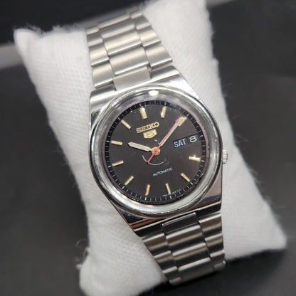 Vintage 1996 Original Seiko 5 Automatic 7s26-3130 Black Face 21 Jewels Day-Date Japanese Men's Wrist Watch VS12