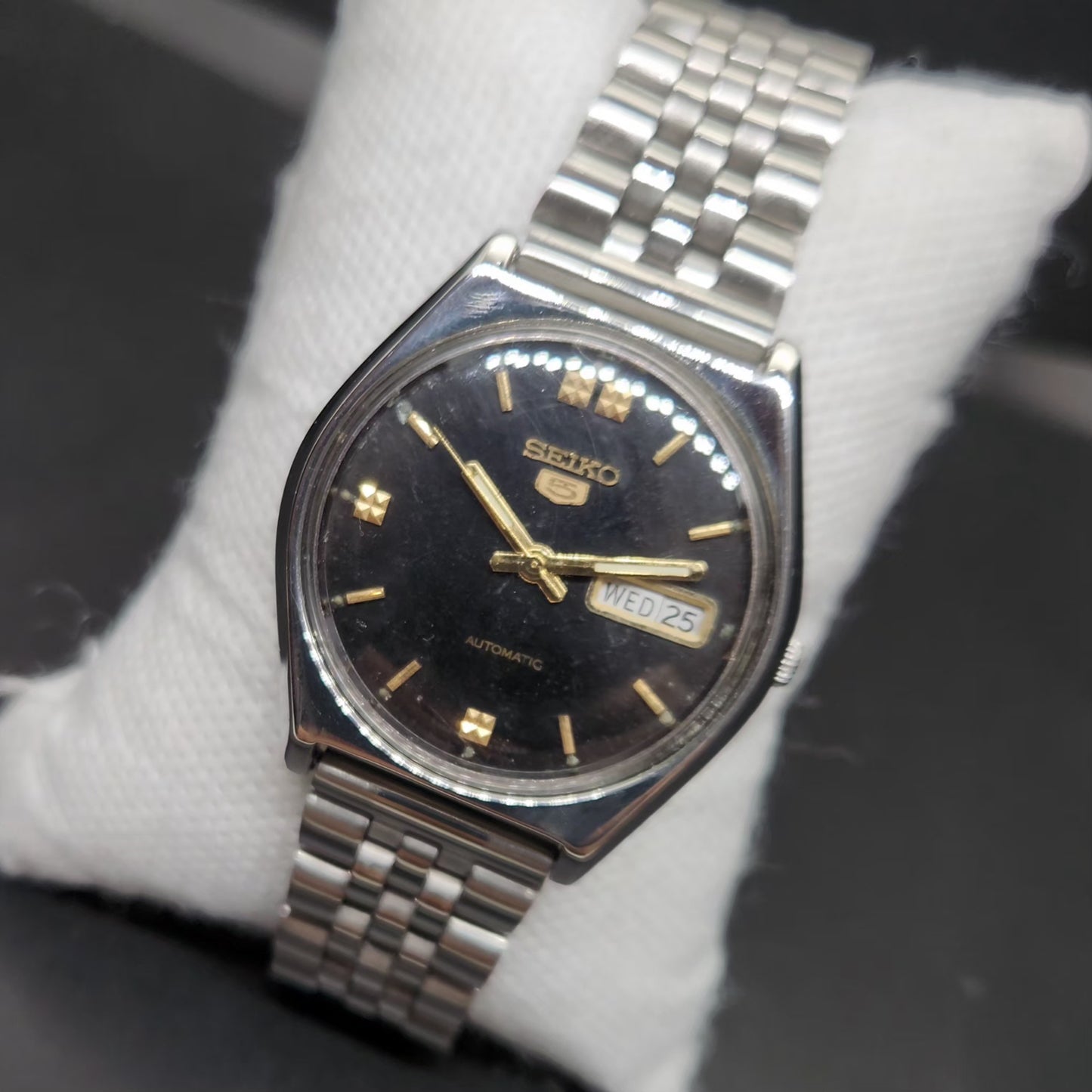 Vintage 1984 Original Seiko 5 Automatic 6309-8890 Black Face 17 Jewels Day-Date Japanese Men's Wrist Watch VS13