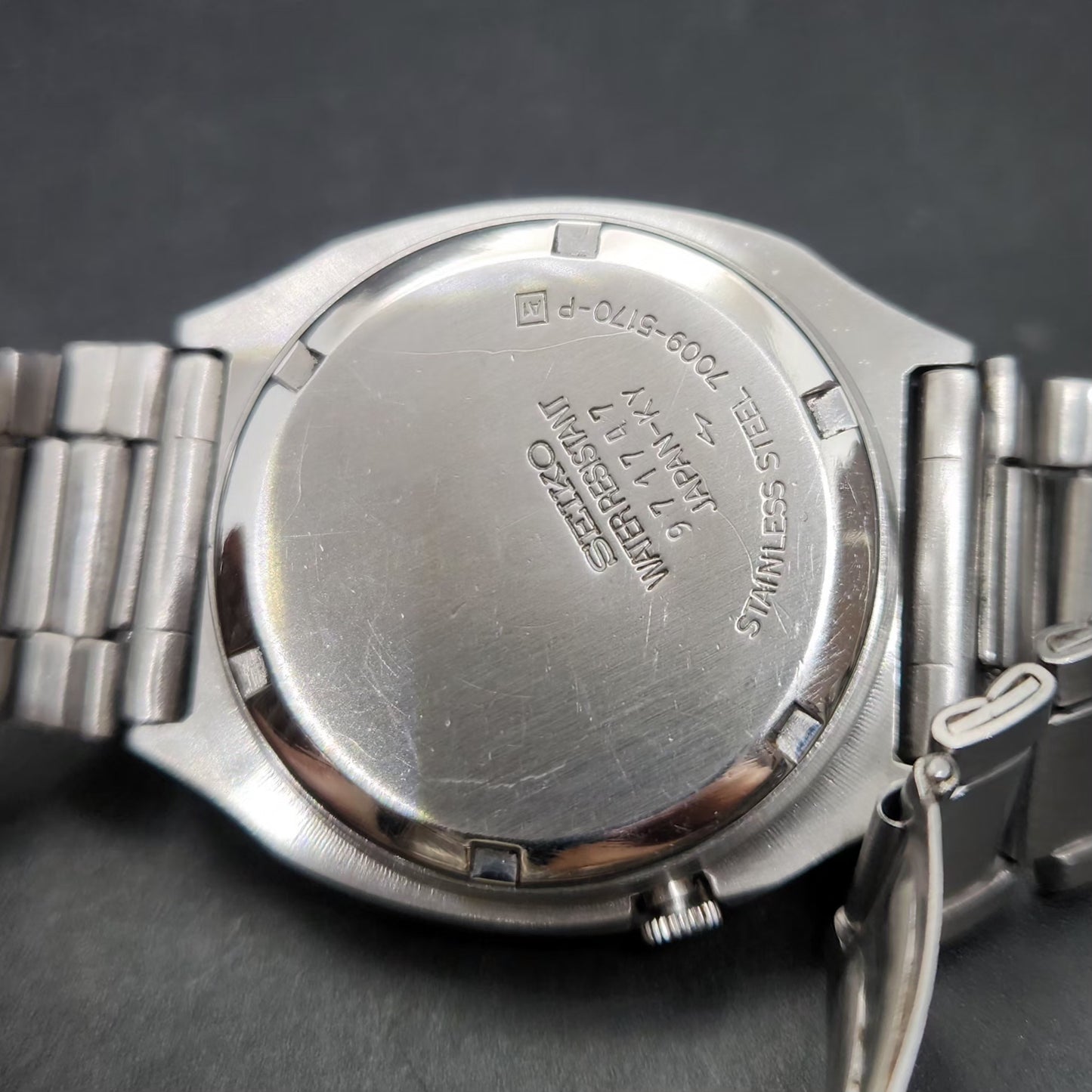 Vintage 1979 Original Seiko 5 Automatic 7009-5170 Black Face 17 Jewels Day-Date Japanese Men's Wrist Watch VS14