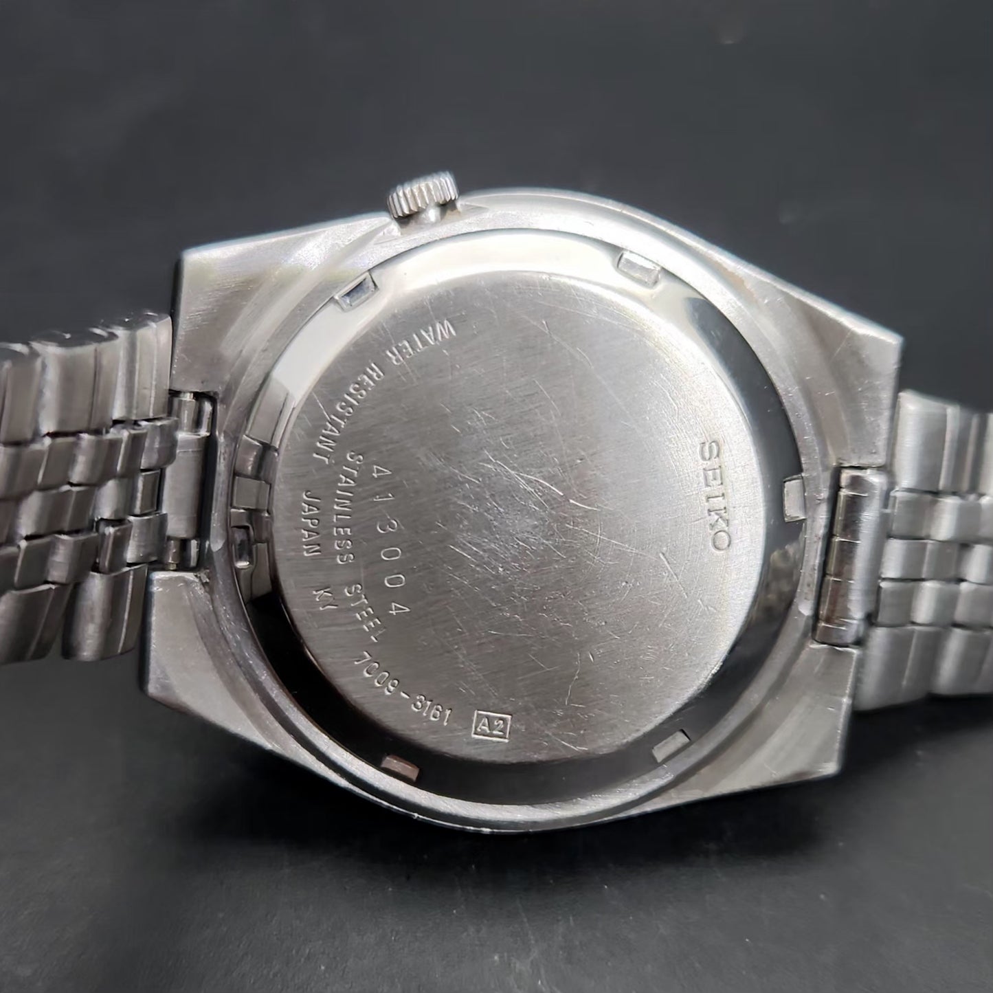 Vintage 1984 Original Seiko 5 Automatic 7009-3181 Black Face 17 Jewels Day-Date Japanese Men's Wrist Watch VS16