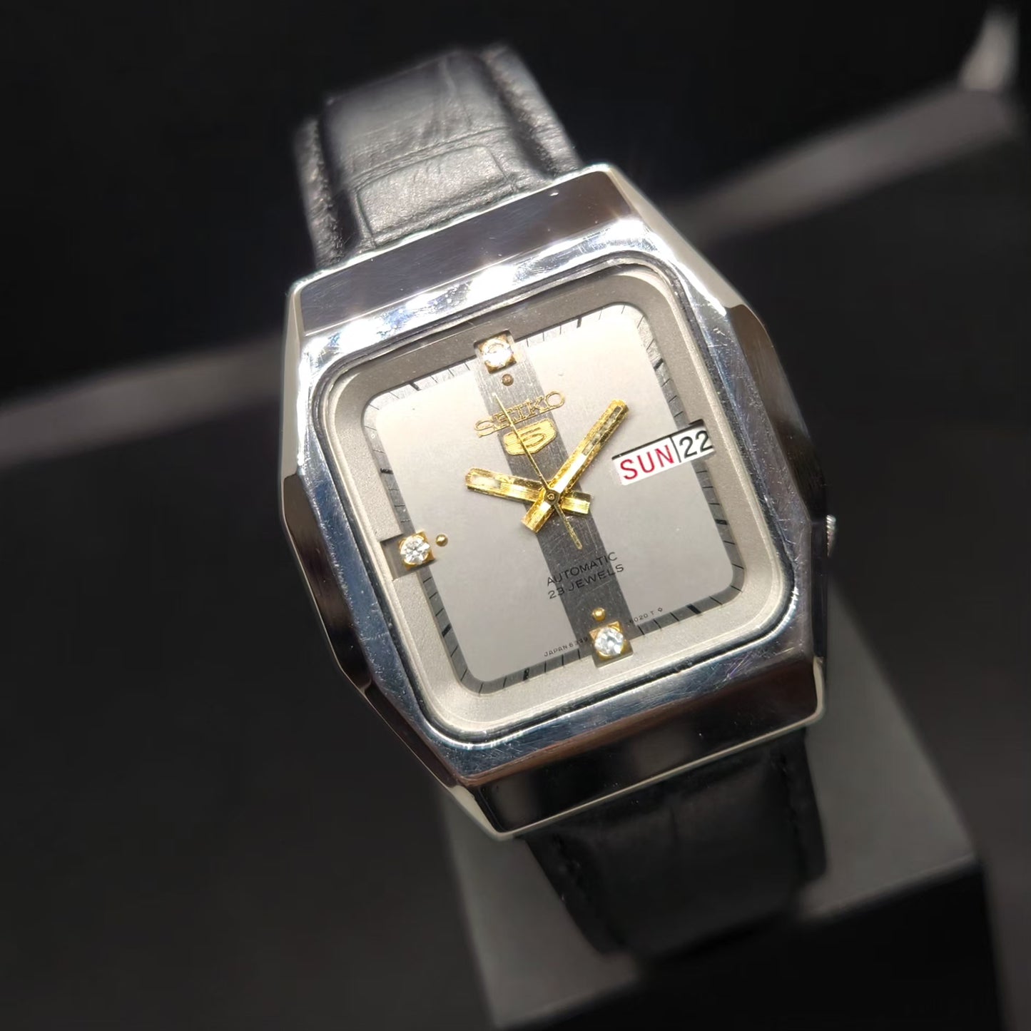 Vintage 1982 Original Seiko 5 Automatic 6349-5010 Grey Face 23 Jewels Day-Date Japanese Men's Wrist Watch VS17