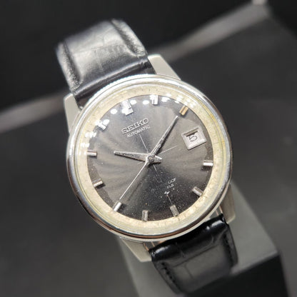 Vintage 1958 Original Seiko 5 Automatic 7625-8043 Black Face 17 Jewels Date Japanese Men's Wrist Watch VS19