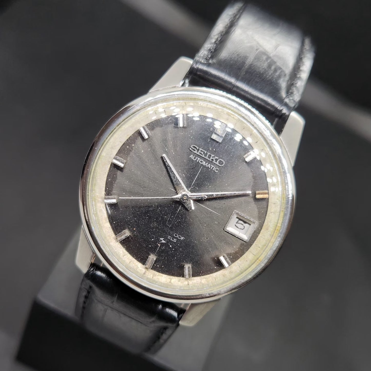 Vintage 1958 Original Seiko 5 Automatic 7625-8043 Black Face 17 Jewels Date Japanese Men's Wrist Watch VS19