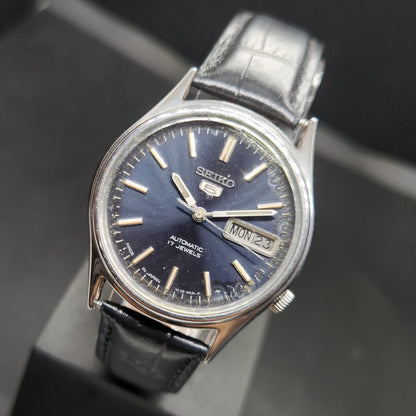 Vintage 1985 Original Seiko 5 Automatic 7009-3101 Blue Face 17 Jewels Day-Date Japanese Men's Wrist Watch VS20