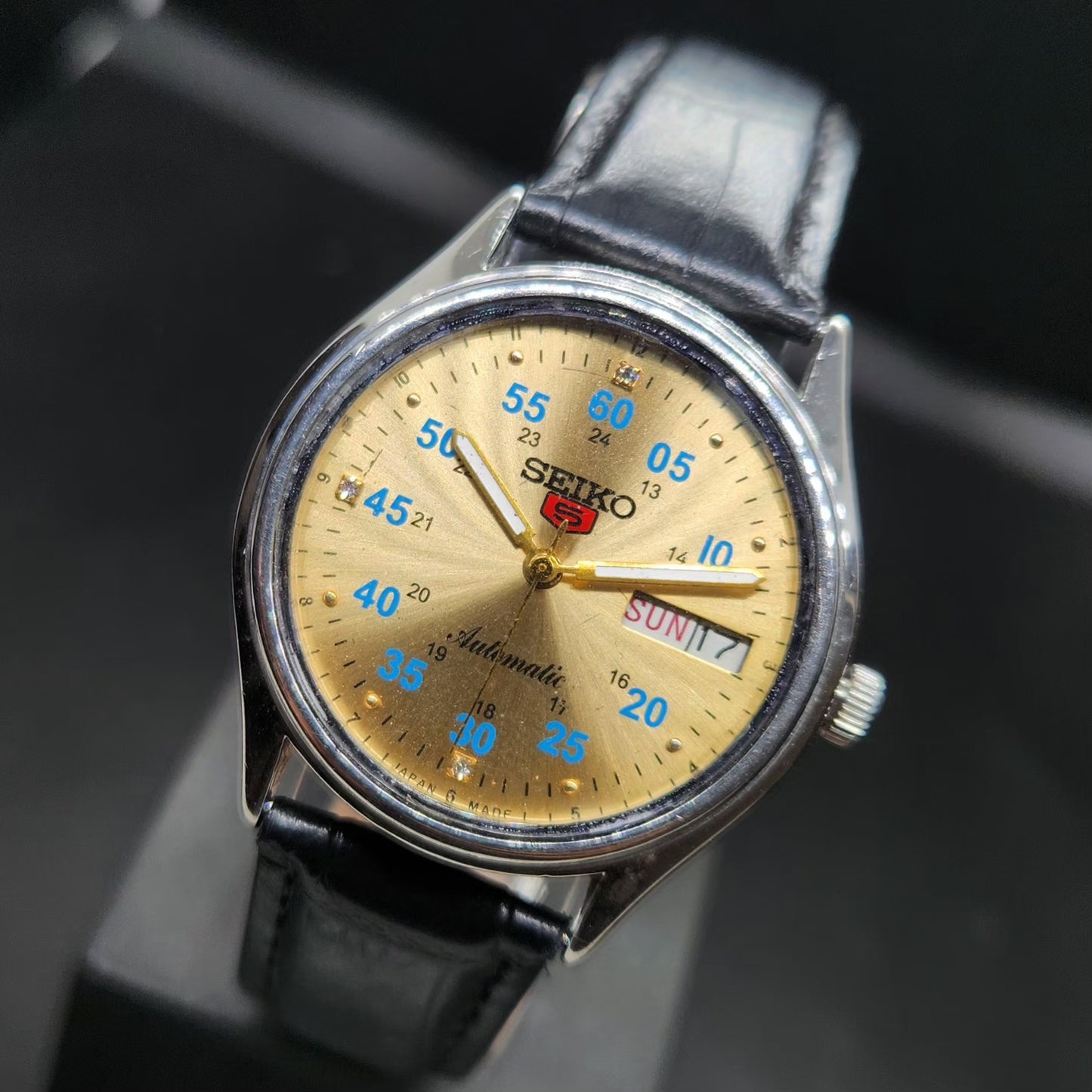 Vintage 1976 Original Seiko 5 Automatic 6309-8220 Repainted Gold Face 17 Jewels Day-Date Japanese Men's Wrist Watch VS31