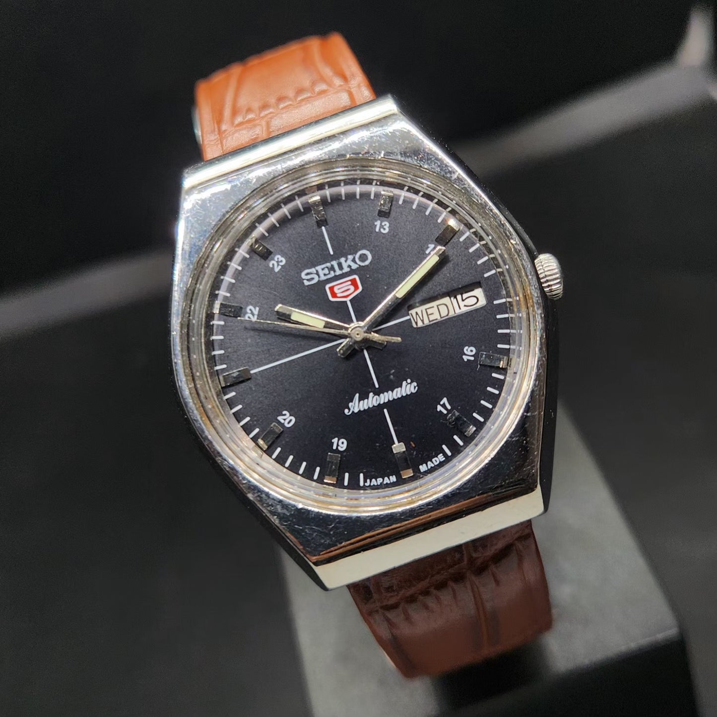 Vintage 1980 Original Seiko 5 Automatic 6309 Repainted Black Face 17 Jewels Day-Date Japanese Men's Wrist Watch VS32