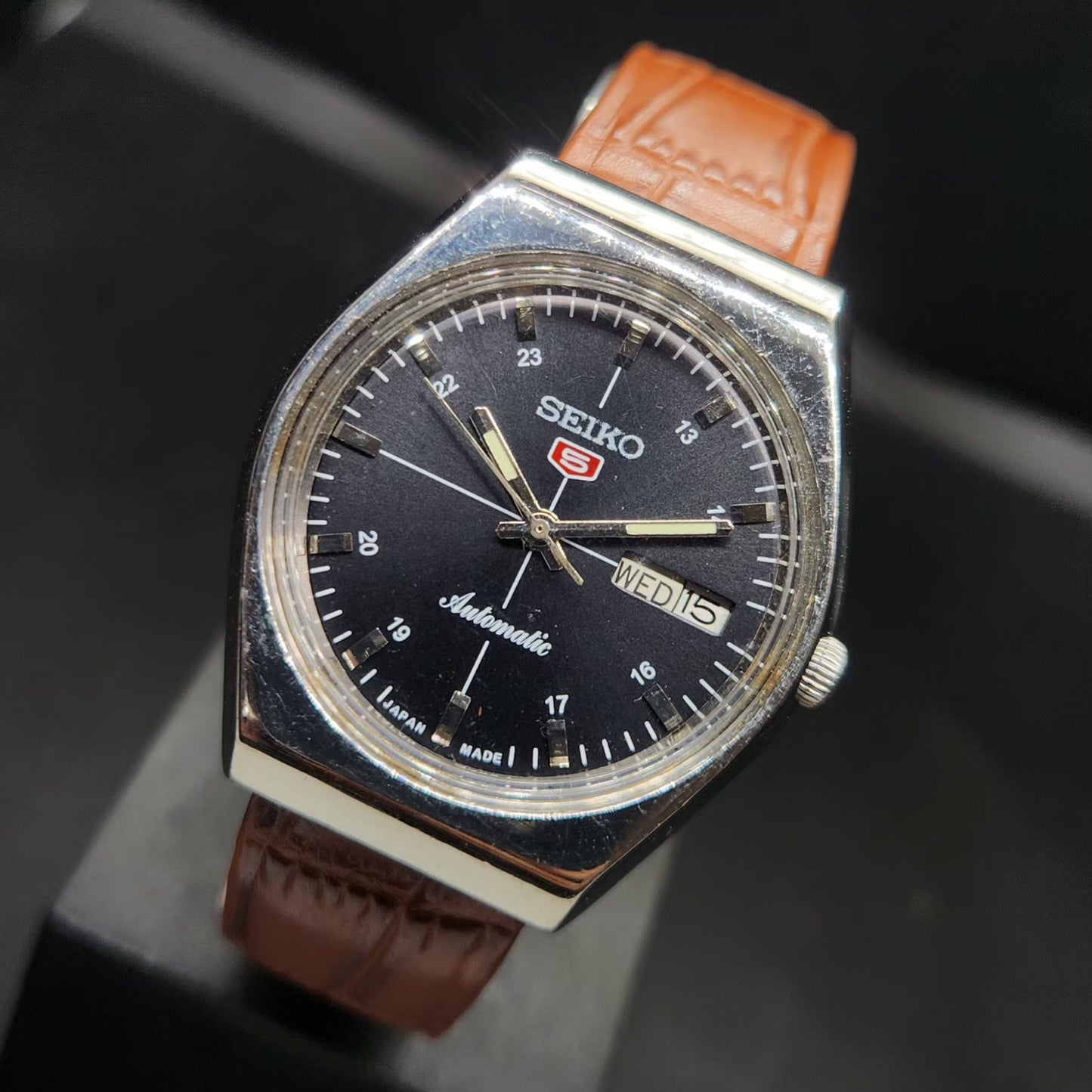Vintage 1980 Original Seiko 5 Automatic 6309 Repainted Black Face 17 Jewels Day-Date Japanese Men's Wrist Watch VS32