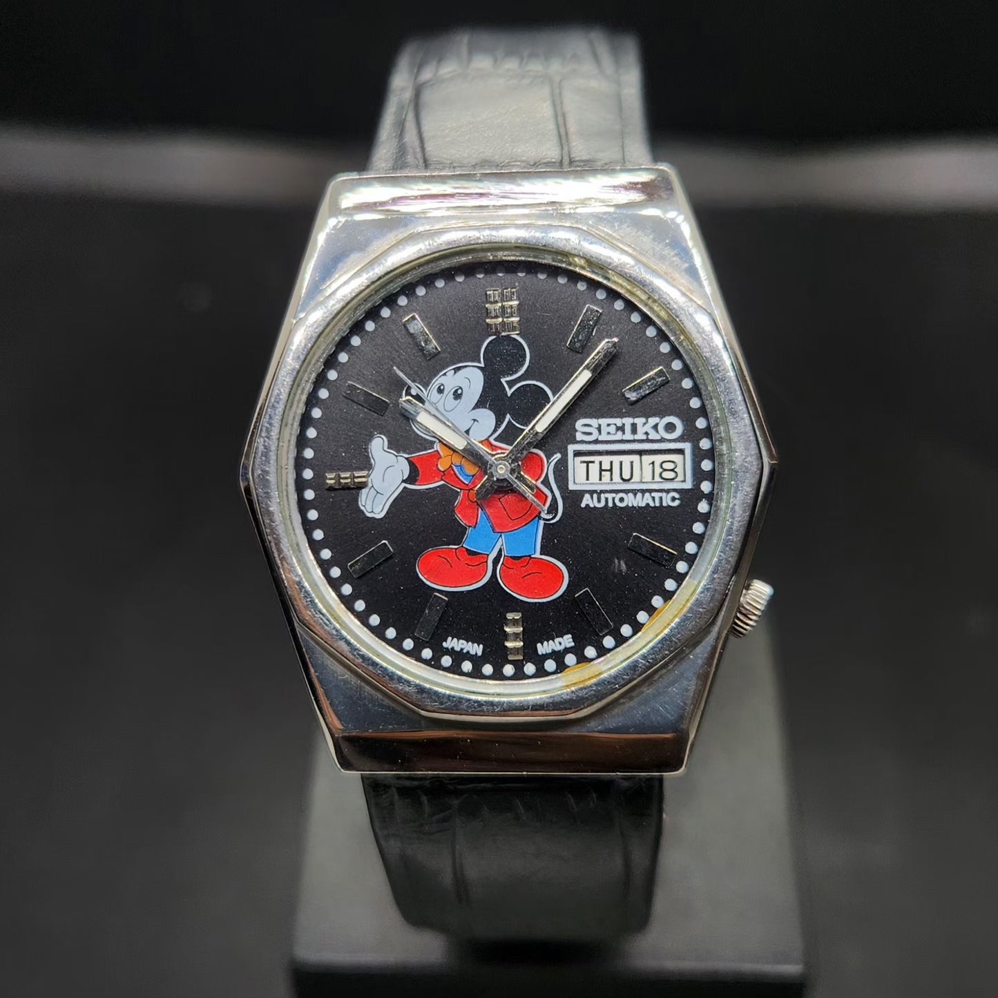Vintage 1978 Original Seiko 5 Automatic 6309-8170 Repainted Mickey Mouse Black Face 17 Jewels Day-Date Japanese Men's Wrist Watch VS33