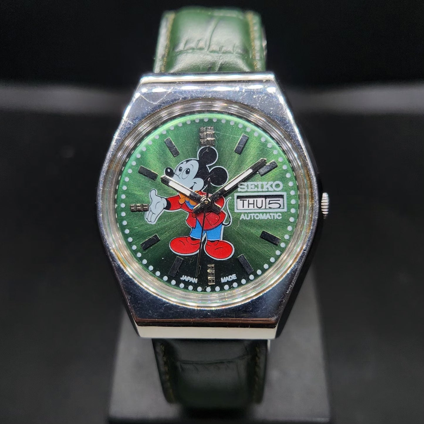 Vintage 1977 Original Seiko 5 Automatic 6319-8000 Repainted Mickey Mouse Green Face Day-Date Japanese Men's Wrist Watch VS34