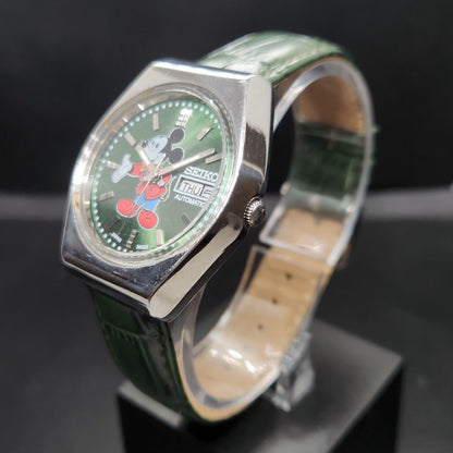 Vintage 1977 Original Seiko 5 Automatic 6319-8000 Repainted Mickey Mouse Green Face Day-Date Japanese Men's Wrist Watch VS34