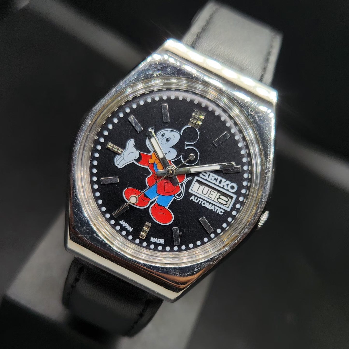 Vintage 1978 Original Seiko 5 Automatic 6309-8170 Repainted Mickey Mouse Black Face 17 Jewels Day-Date Japanese Men's Wrist Watch VS35