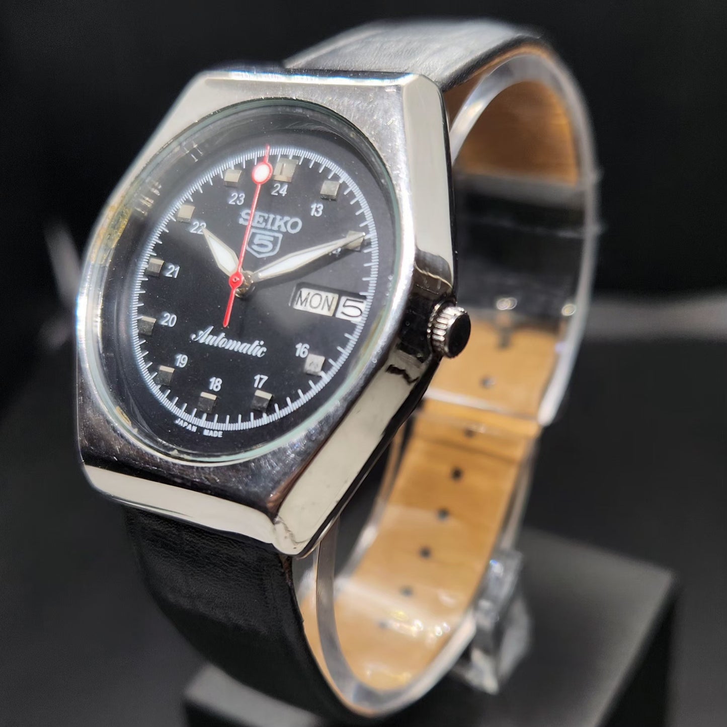 Vintage 1980 Original Seiko 5 Automatic 6309 Repainted Black Face 17 Jewels Day-Date Japanese Men's Wrist Watch VS37