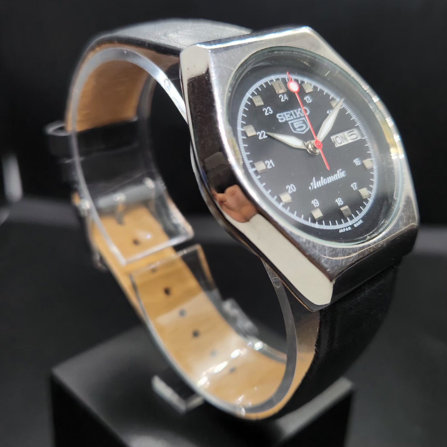 Vintage 1980 Original Seiko 5 Automatic 6309 Repainted Black Face 17 Jewels Day-Date Japanese Men's Wrist Watch VS37