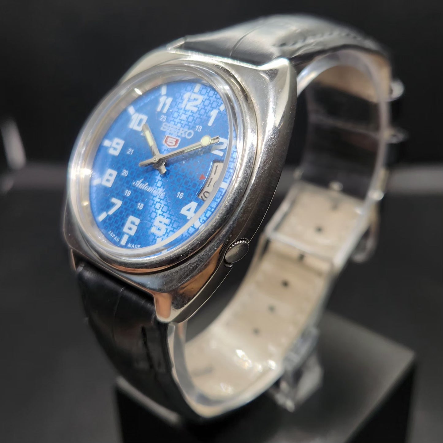 Vintage 1980 Original Seiko 5 Automatic 7009 Repainted Blue Face 17 Jewels Day-Date Japanese Men's Wrist Watch VS38