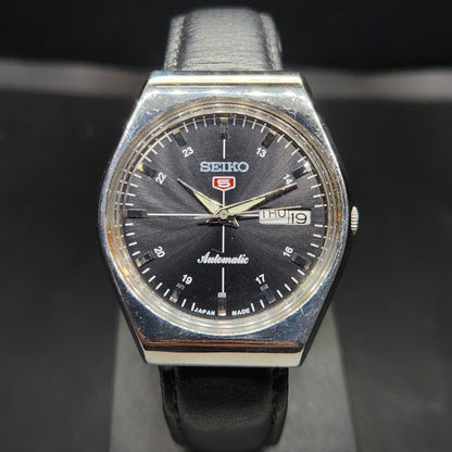 Vintage 1981 Original Seiko 5 Automatic 6309 Repainted Black Face 17 Jewels Day-Date Japanese Men's Wrist Watch VS41