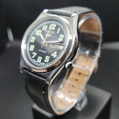 Vintage 2005 Original Seiko 5 Automatic 7S26-3040 Repainted Black Face 21 Jewels Day-Date Japanese Men's Wrist Watch VS43