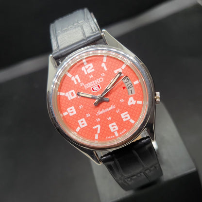 Vintage 1980 Original Seiko 5 Automatic 7009-8590 Repainted Peach Face 17 Jewels Date Japanese Men's Wrist Watch VS39