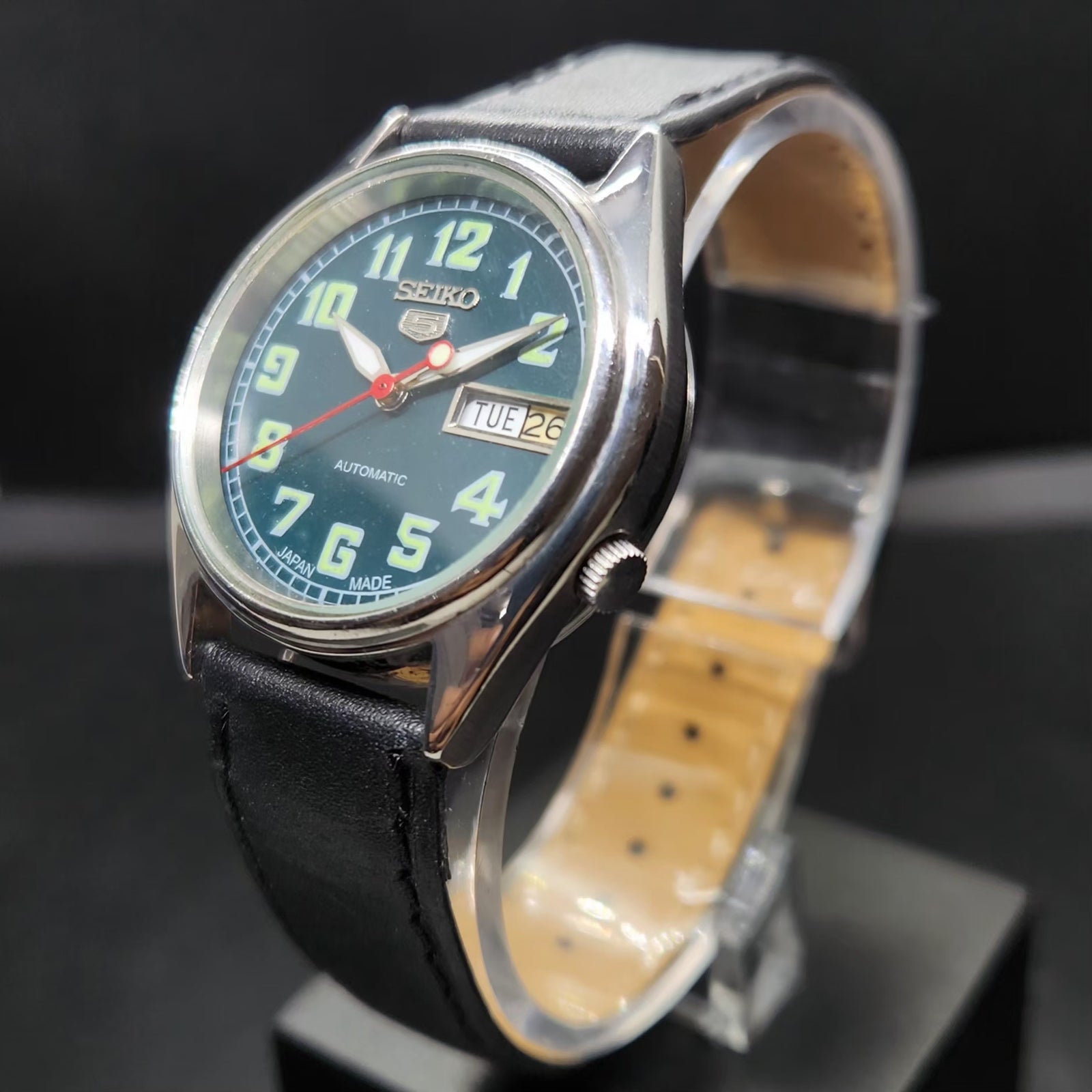 Vintage 1980 Original Seiko 5 Automatic 7S26 Repainted Green Face 21 Jewels Day-Date Japanese Men's Wrist Watch VS45