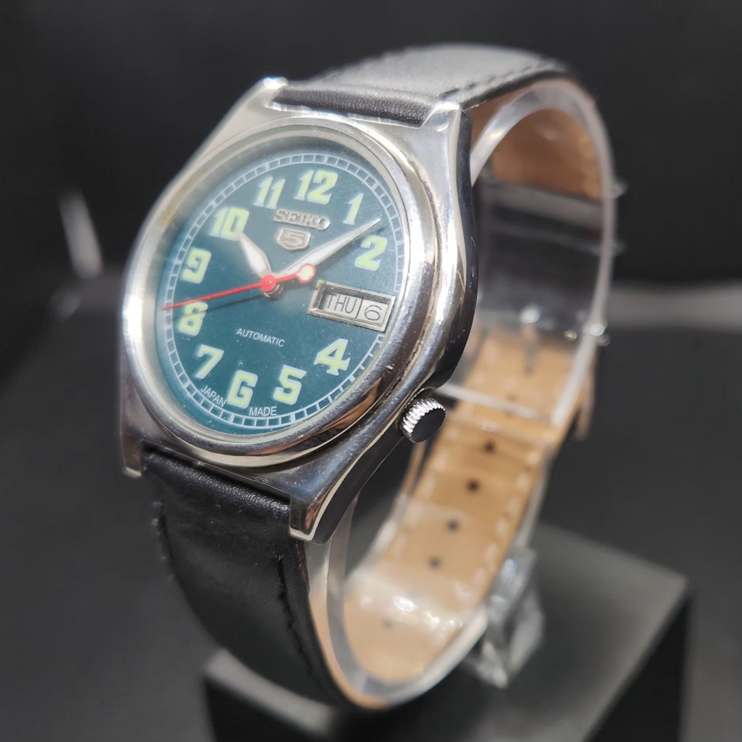 Vintage 1981 Original Seiko 5 Automatic 7019 Repainted Green Face 21 Jewels Day-Date Japanese Men's Wrist Watch VS46
