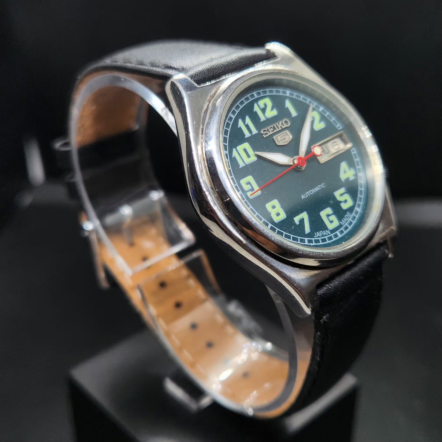 Vintage 1981 Original Seiko 5 Automatic 7019 Repainted Green Face 21 Jewels Day-Date Japanese Men's Wrist Watch VS46