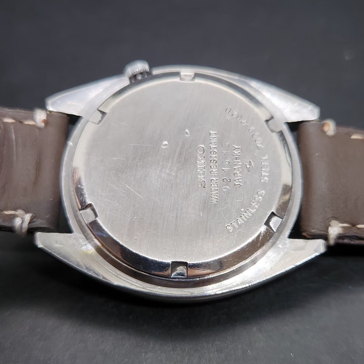 Vintage 1979 Original Seiko 5 Automatic 7009-8040 Repainted White Face 17 Jewels Day-Date Japanese Men's Wrist Watch VS48