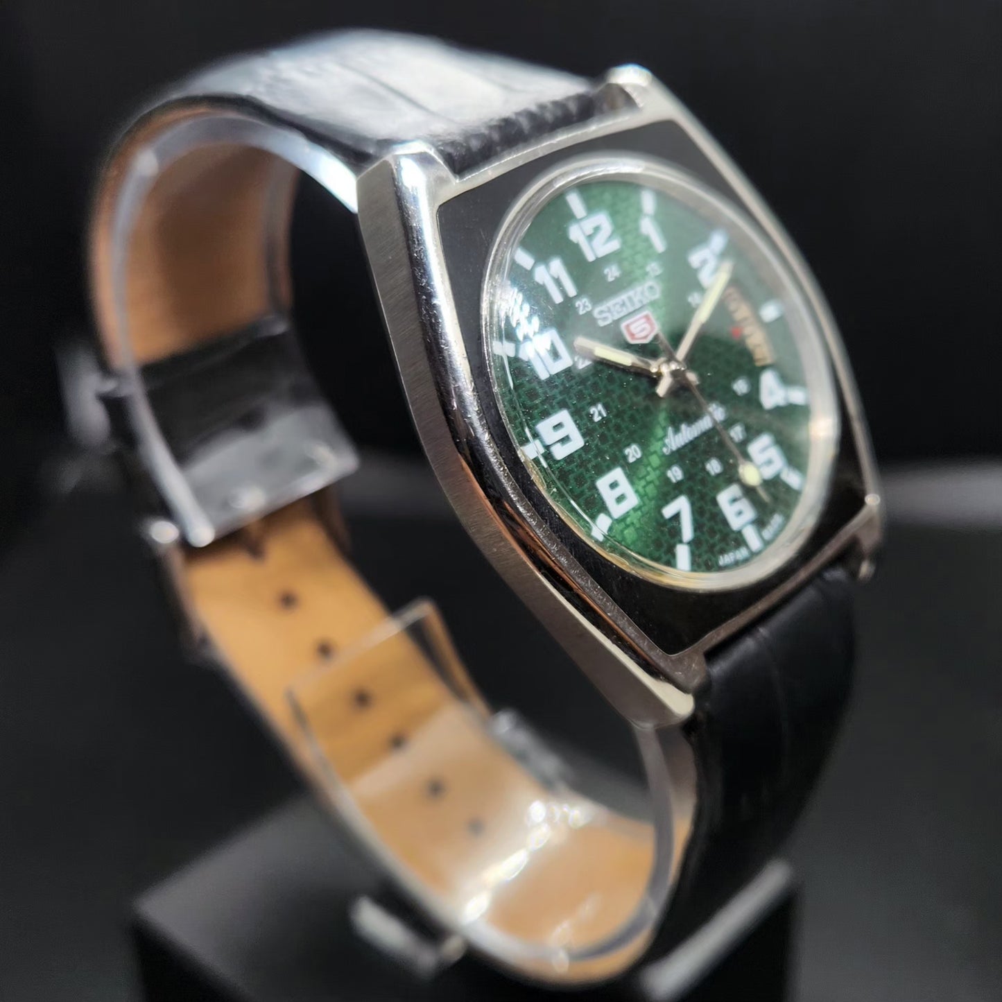 Vintage 1978 Original Seiko 5 Automatic 7009-8761 Repainted Green Face 17 Jewels Date Japanese Men's Wrist Watch VS51
