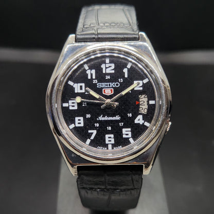 Vintage 1982 Original Seiko 5 Automatic 7009-8210 Repainted Black Face 17 Jewels Day-Date Japanese Men's Wrist Watch VS52