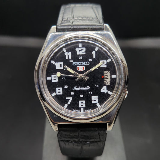 Vintage 1982 Original Seiko 5 Automatic 7009-8210 Repainted Black Face 17 Jewels Day-Date Japanese Men's Wrist Watch VS52
