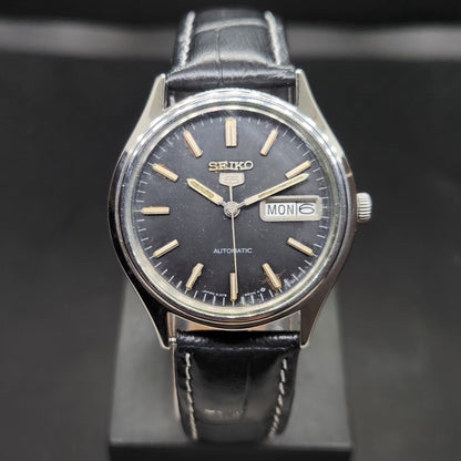 Vintage 1976 Original Seiko 5 Automatic 6309-7320 Black Face 17 Jewels Day-Date Japanese Men's Wrist Watch VS58
