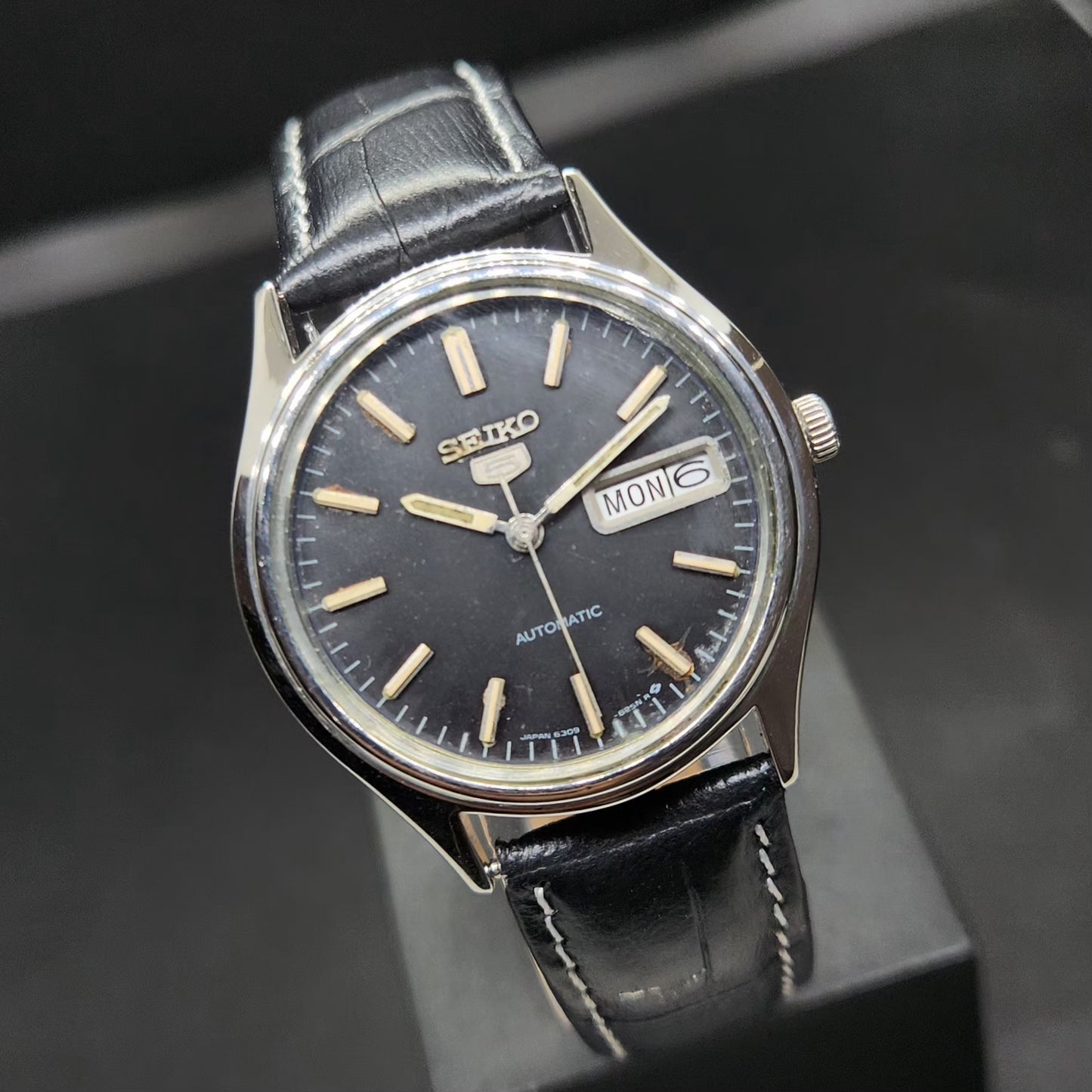 Vintage 1976 Original Seiko 5 Automatic 6309-7320 Black Face 17 Jewels Day-Date Japanese Men's Wrist Watch VS58