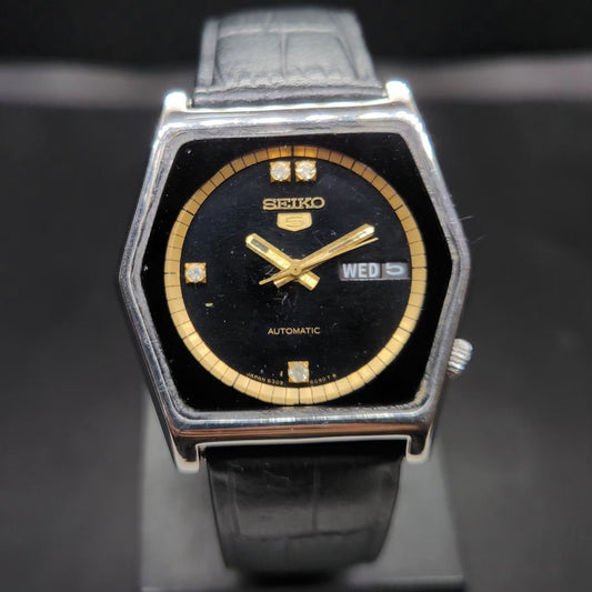 Vintage 1982 Original Seiko 5 Automatic 6309-5630 Black Face 17 Jewels Day-Date Japanese Men's Wrist Watch VS70