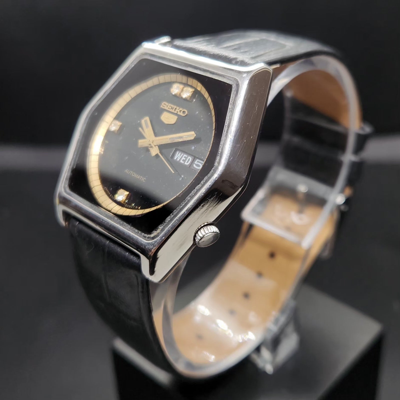 Vintage 1982 Original Seiko 5 Automatic 6309-5630 Black Face 17 Jewels Day-Date Japanese Men's Wrist Watch VS70