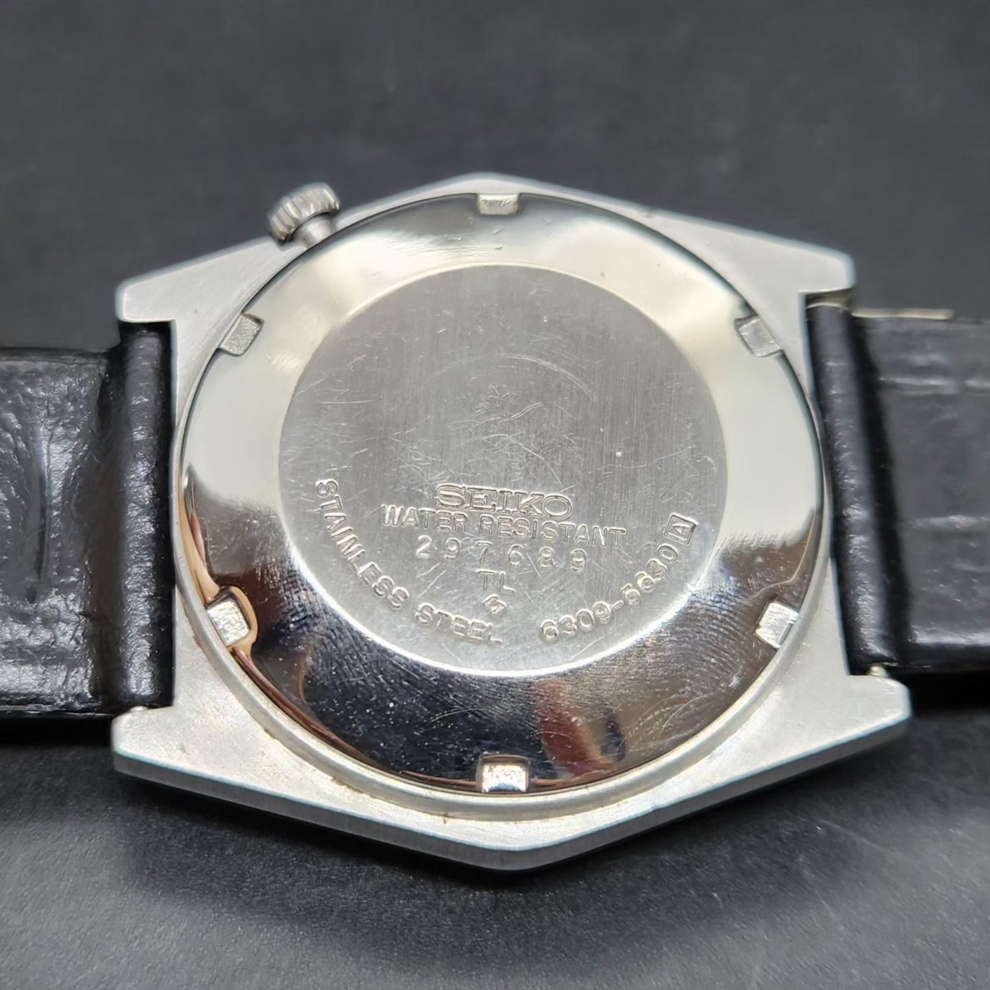 Vintage 1982 Original Seiko 5 Automatic 6309-5630 Black Face 17 Jewels Day-Date Japanese Men's Wrist Watch VS70