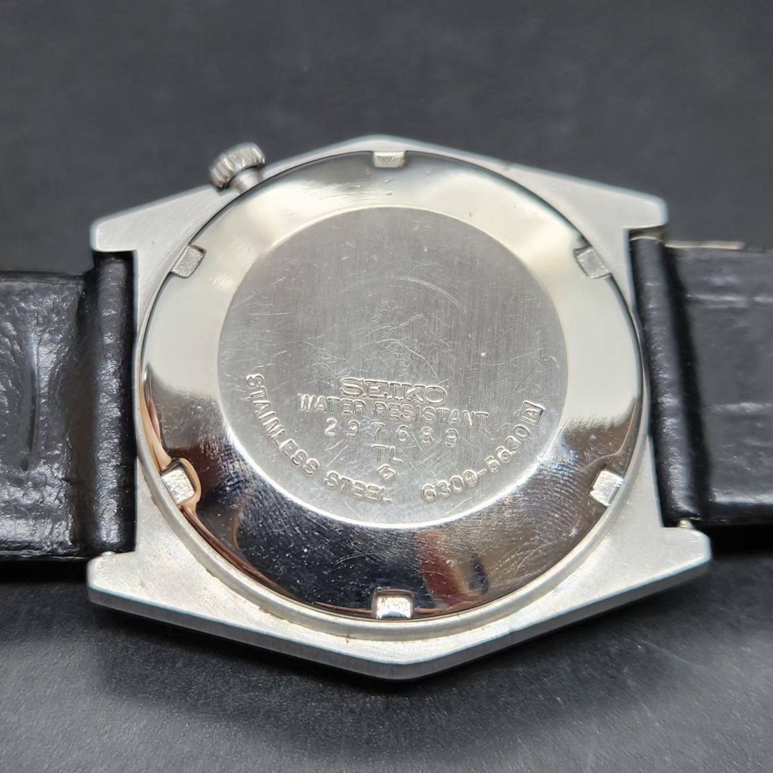 Vintage 1982 Original Seiko 5 Automatic 6309-5630 Black Face 17 Jewels Day-Date Japanese Men's Wrist Watch VS70