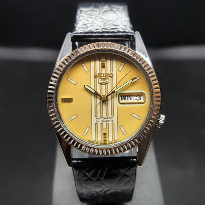 Vintage 1999 Original Seiko 5 Automatic 7s26-3040 Gold Face 21 Jewels Day-Date Japanese Men's Wrist Watch VS71