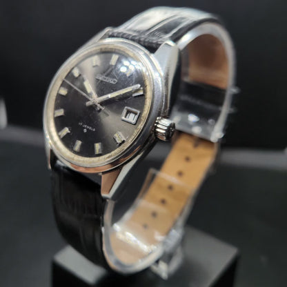 Vintage 1970 Original Seiko 5 Automatic 6602-7040 Black Face 17 Jewels Date Japanese Men's Wrist Watch VS72