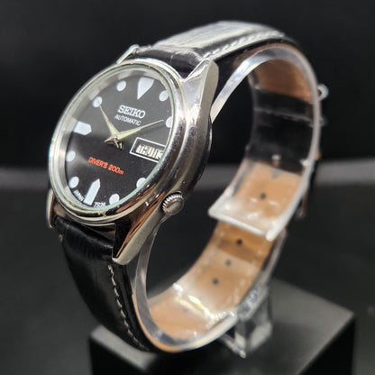 Vintage 1997 Original Seiko 5 Automatic 7S26-3110 Repainted Black Face 21 Jewels Day-Date Japanese Men's Wrist Watch VS73