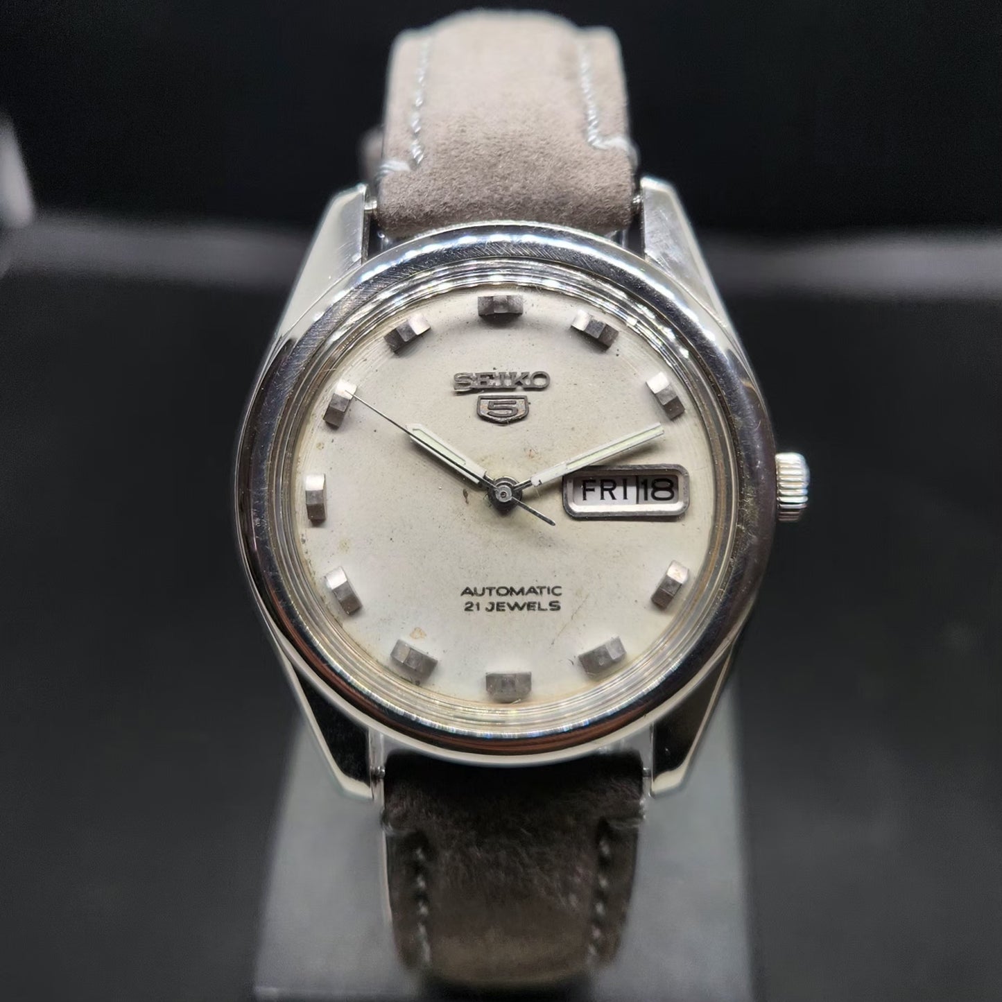 Vintage 1984 Original Seiko 5 Automatic 6309-8800 Grey Face 17 Jewels Day-Date Japanese Men's Wrist Watch VS76