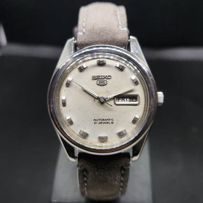 Vintage 1984 Original Seiko 5 Automatic 6309-8800 Grey Face 17 Jewels Day-Date Japanese Men's Wrist Watch VS76