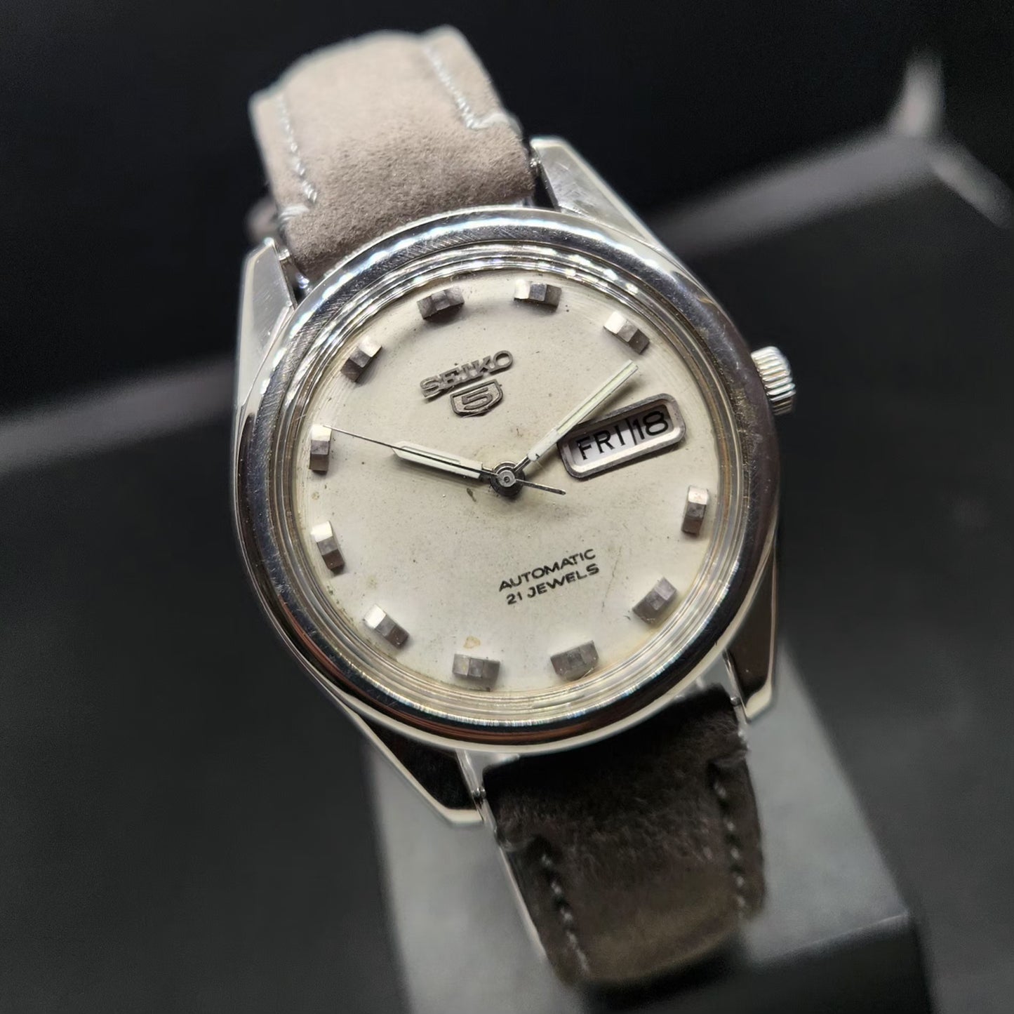Vintage 1984 Original Seiko 5 Automatic 6309-8800 Grey Face 17 Jewels Day-Date Japanese Men's Wrist Watch VS76