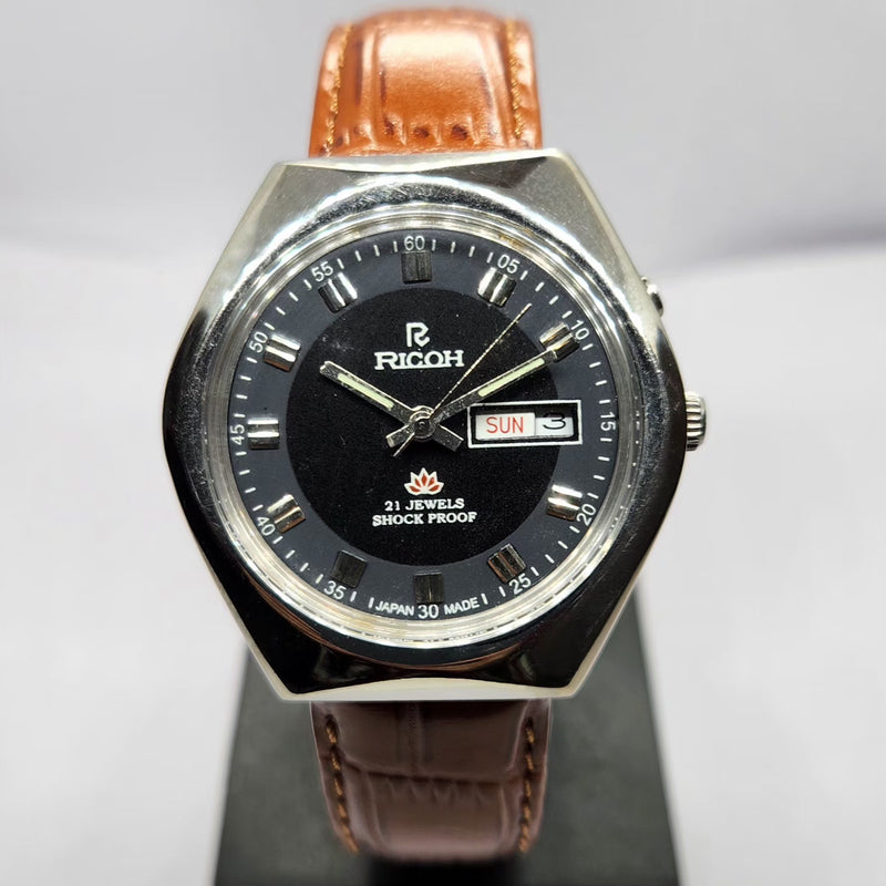 Vintage Ricoh R31 Automatic Black Face New Strap 21 Jewels Day-Date Men's Wrist Watch R45