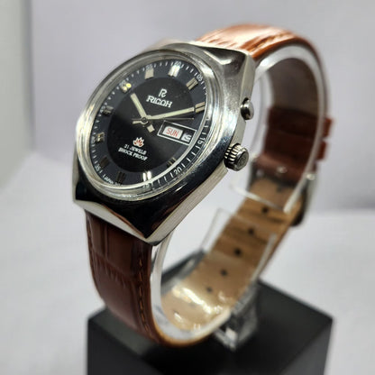 Vintage Ricoh R31 Automatic Black Face New Strap 21 Jewels Day-Date Men's Wrist Watch R45