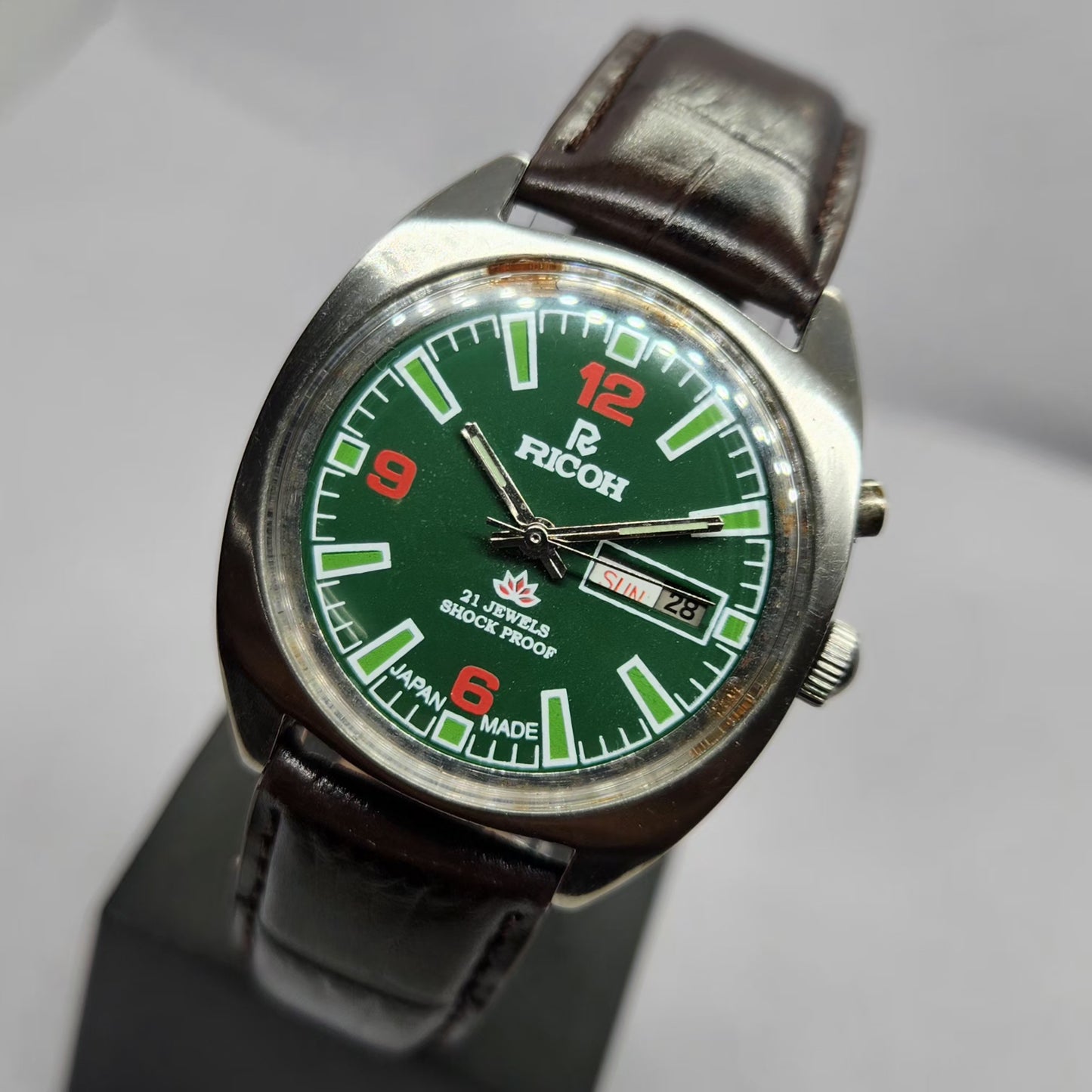 Vintage Ricoh R31 Automatic Green Face New Strap 21 Jewels Day-Date Men's Wrist Watch R46