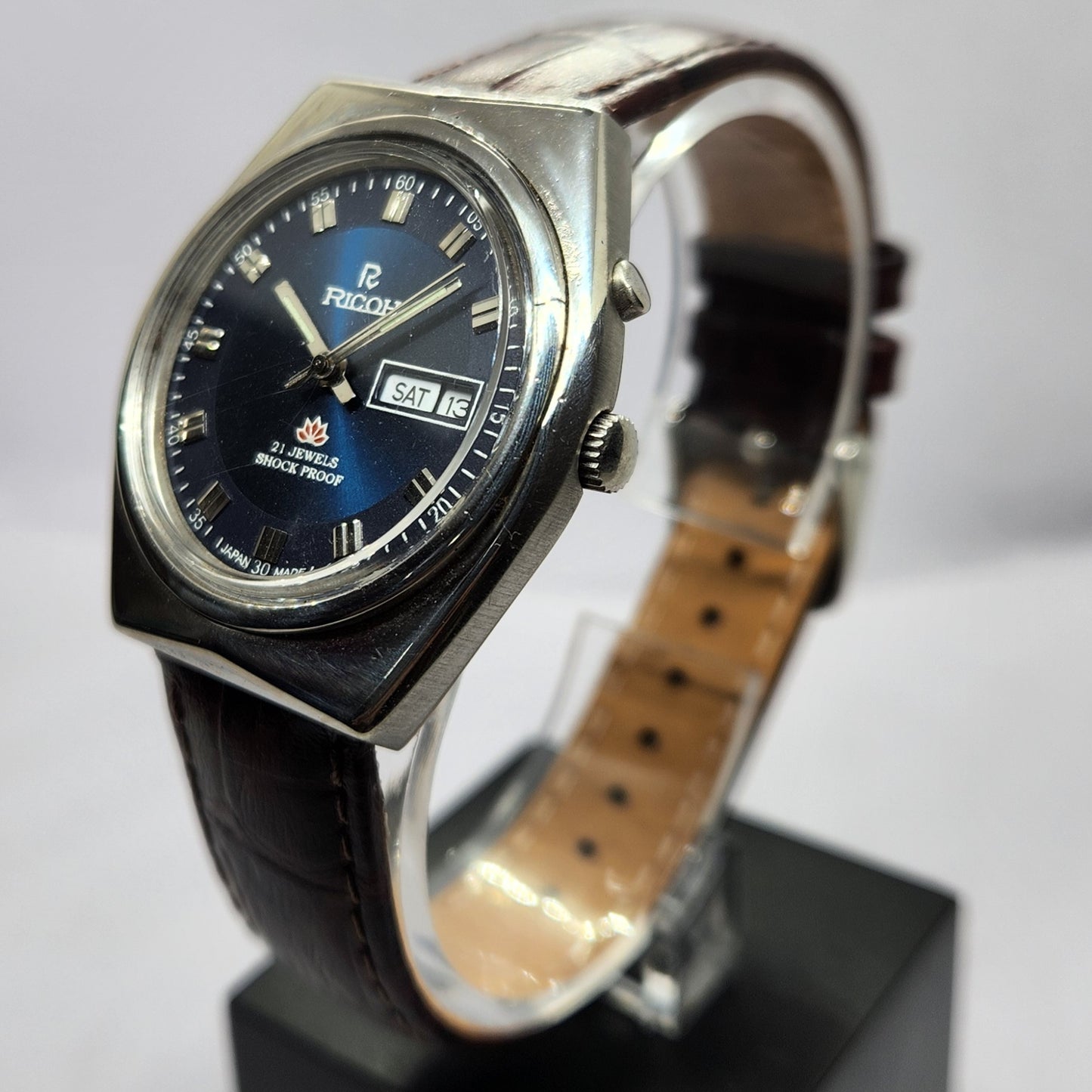 Vintage Ricoh R31 Automatic Blue Face New Strap 21 Jewels Day-Date Men's Wrist Watch R49