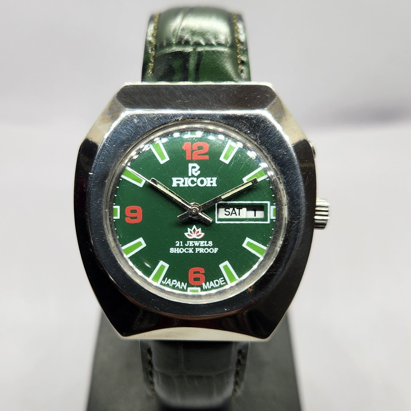 Vintage Ricoh R31 Automatic Green Face New Strap 21 Jewels Day-Date Men's Wrist Watch R50