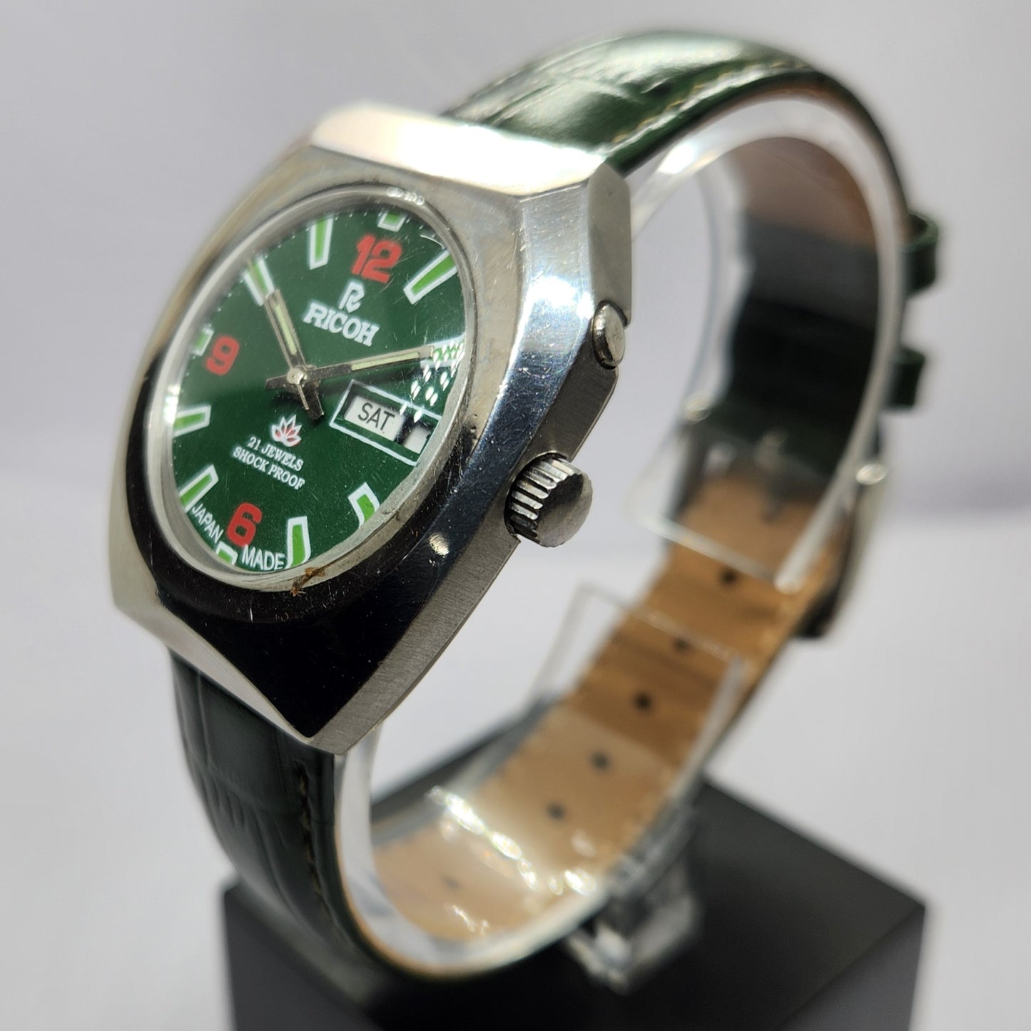 Vintage Ricoh R31 Automatic Green Face New Strap 21 Jewels Day-Date Men's Wrist Watch R50