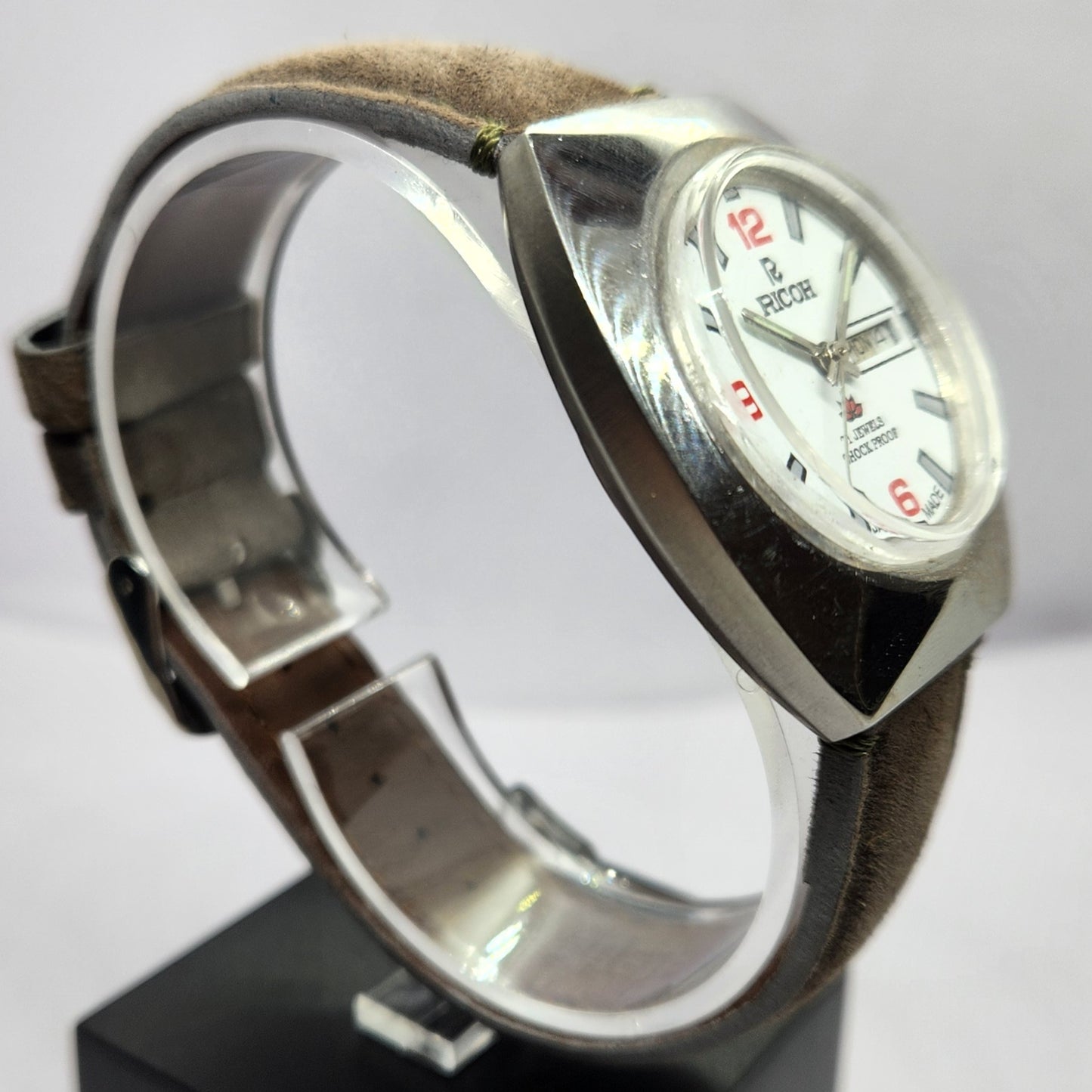 Vintage Ricoh R31 Automatic White Face New Strap 21 Jewels Day-Date Men's Wrist Watch R53