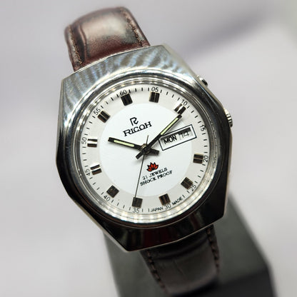 Vintage Ricoh R31 Automatic White Face New Strap 21 Jewels Day-Date Men's Wrist Watch R57
