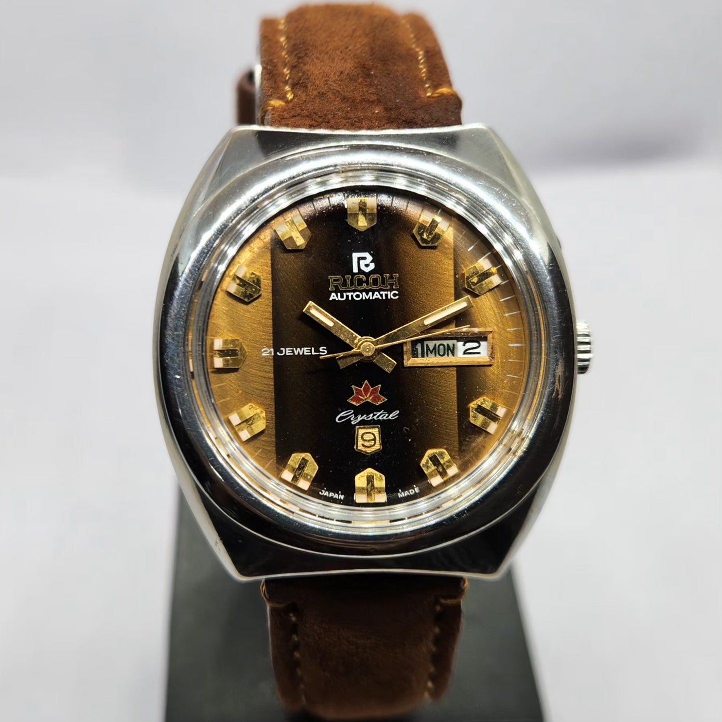 Vintage Ricoh R31 Automatic Brown Face New Strap 21 Jewels Day-Date Men's Wrist Watch R59